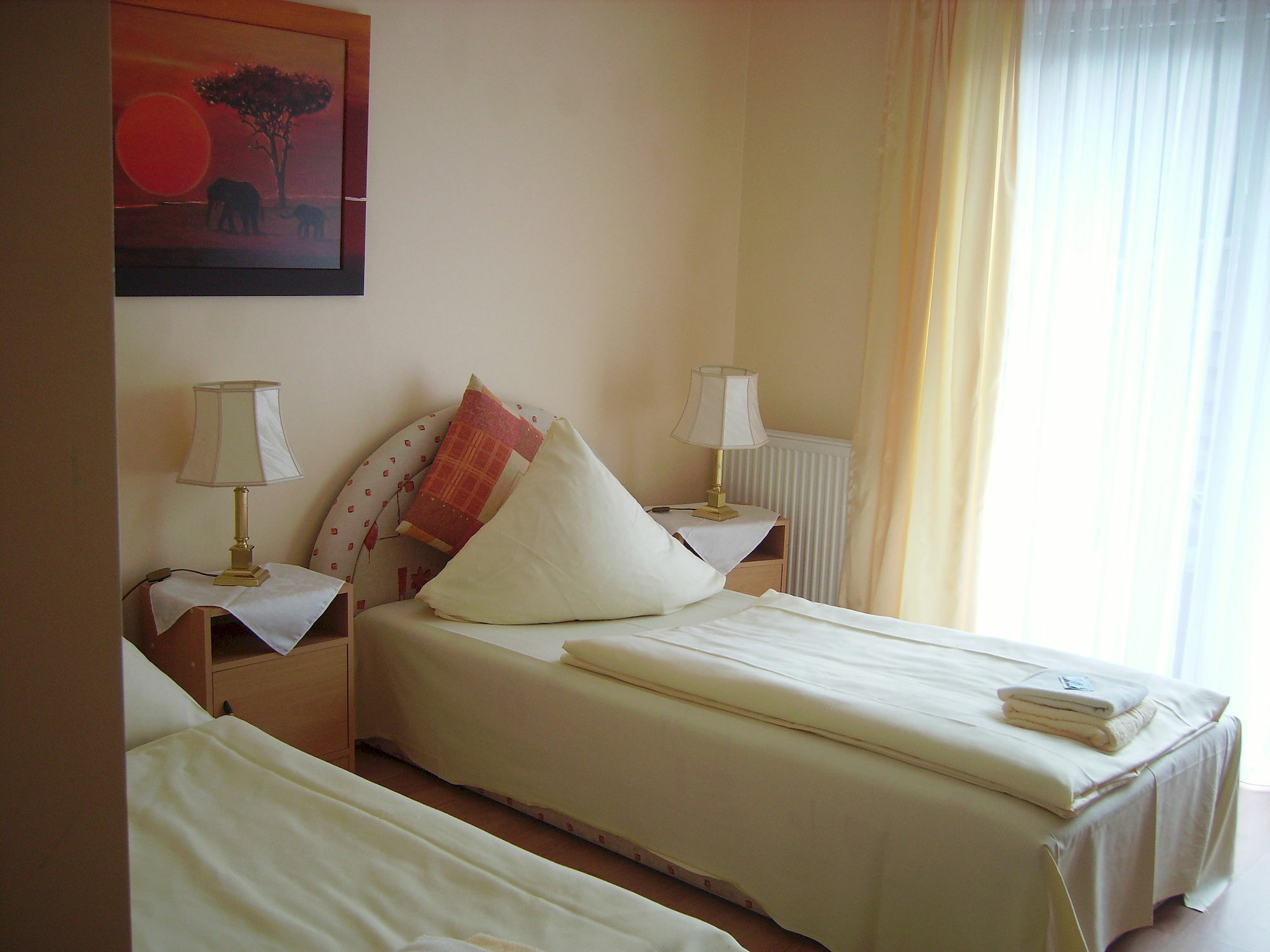 Hotel Gruene Tanne ハンブルク エクステリア 写真